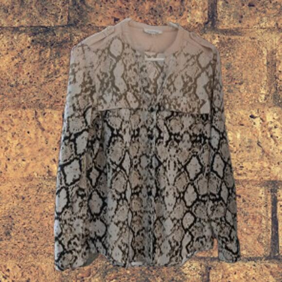Calvin Klein small snake print long sleeve button down polyester casual blouse. - Picture 1 of 1